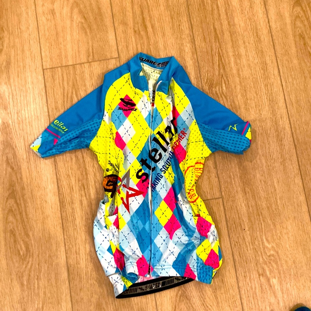 Cycling top
